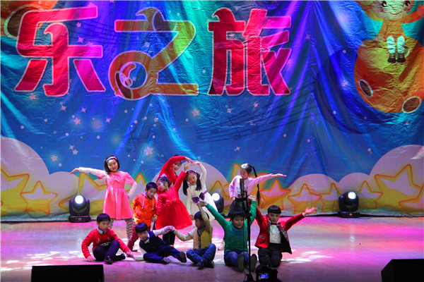 公司周骏老师举办奥尔夫音乐教学汇报演出