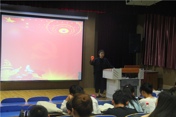 公司开展“展现青春 萦怀五四”演讲比赛